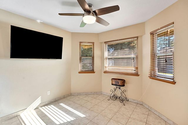 6426 N Fruit Avenue, Fresno, CA 93711