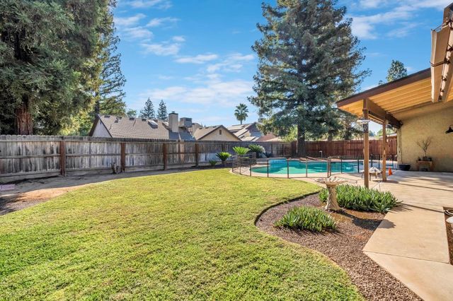 6426 N Fruit Avenue, Fresno, CA 93711