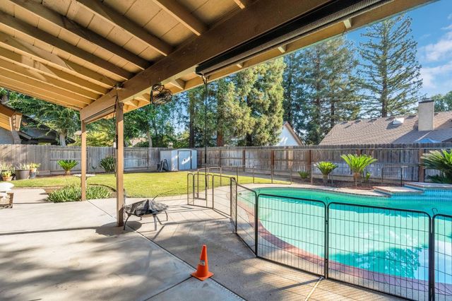 6426 N Fruit Avenue, Fresno, CA 93711