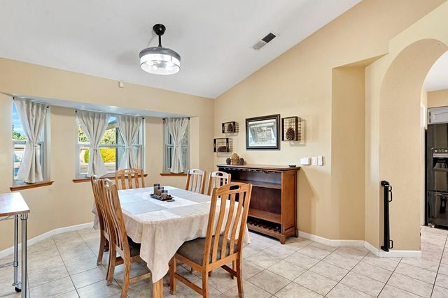 6426 N Fruit Avenue, Fresno, CA 93711