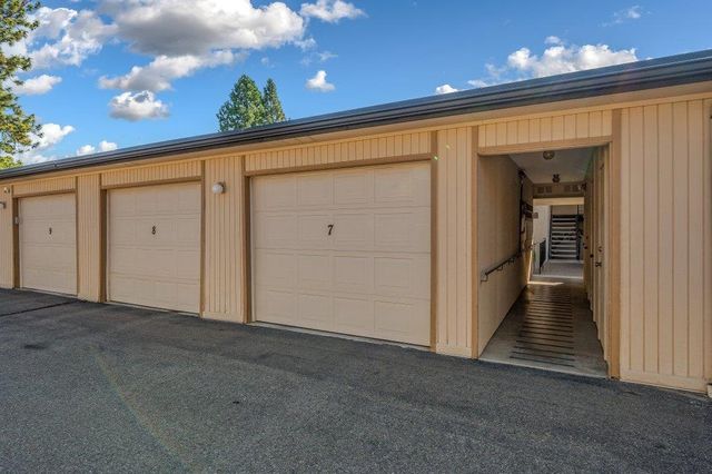 5205 N Argonne Ln, Spokane, WA 99212