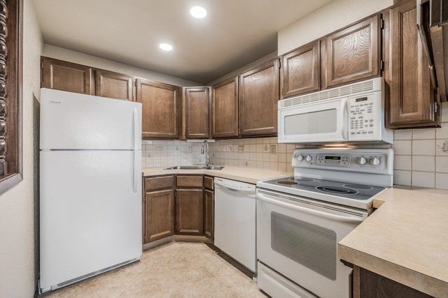 5205 N Argonne Ln, Spokane, WA 99212