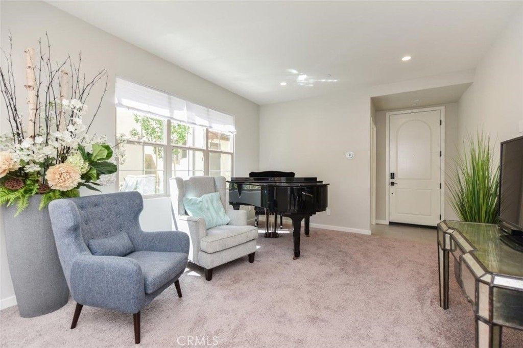 Image 4 of property listing at 161 Elkhorn, Irvine, CA 92618