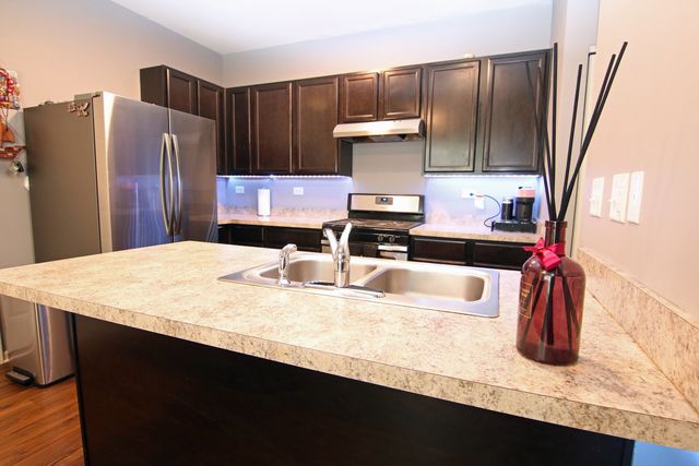 3619 Daisy Lane, Elgin, IL 60124