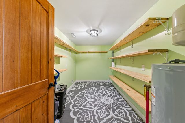 1221 Johnson Branch Rd, Pulaski, TN 38478