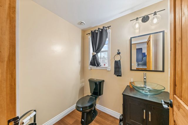 1221 Johnson Branch Rd, Pulaski, TN 38478