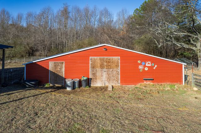 1221 Johnson Branch Rd, Pulaski, TN 38478