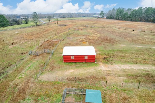 1221 Johnson Branch Rd, Pulaski, TN 38478