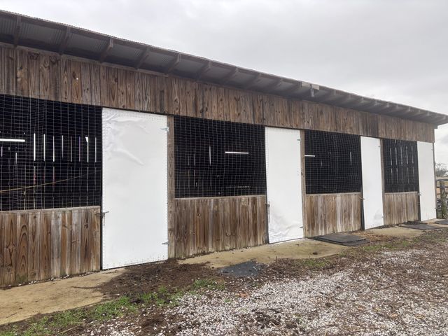 1221 Johnson Branch Rd, Pulaski, TN 38478