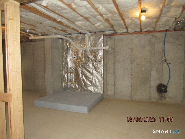 73 Warm Earth Road, Naugatuck, CT 06770