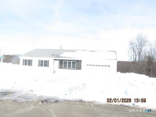 73 Warm Earth Road, Naugatuck, CT 06770