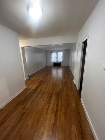 285 E 35 Street 2D, Brooklyn, NY 11203