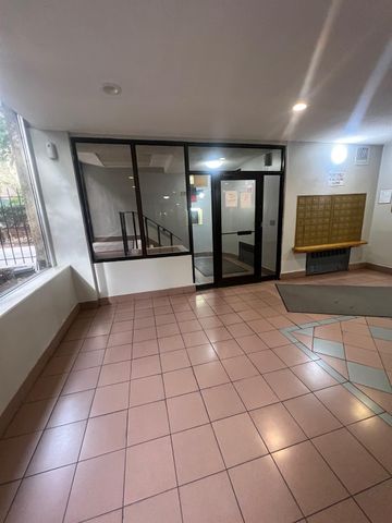 285 E 35 Street 2D, Brooklyn, NY 11203
