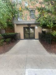 285 E 35 Street 2D, Brooklyn, NY 11203