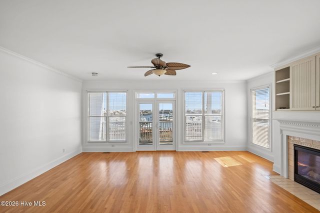 109 Green Turtle Lane, Carolina Beach, NC 28428