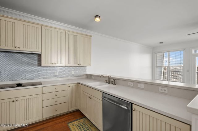 109 Green Turtle Lane, Carolina Beach, NC 28428