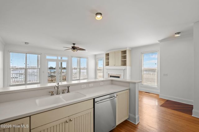 109 Green Turtle Lane, Carolina Beach, NC 28428