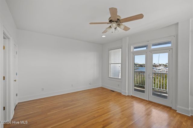 109 Green Turtle Lane, Carolina Beach, NC 28428