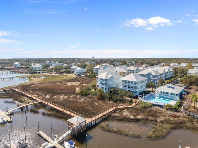 109 Green Turtle Lane, Carolina Beach, NC 28428