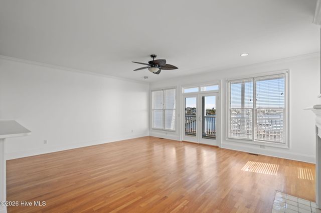 109 Green Turtle Lane, Carolina Beach, NC 28428