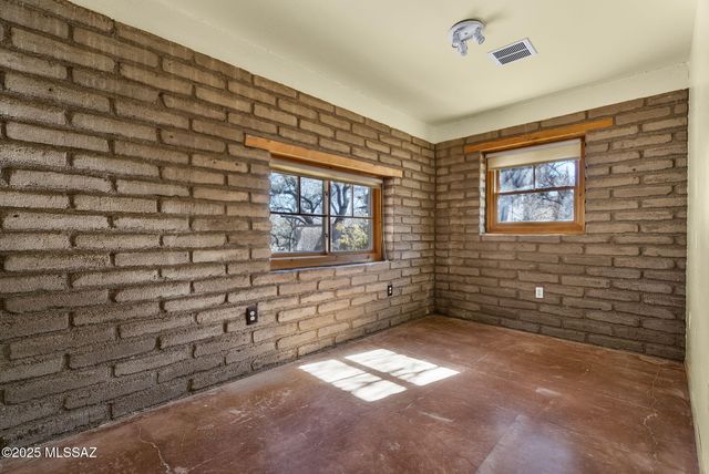 450 Costello Lane, Patagonia, AZ 85624