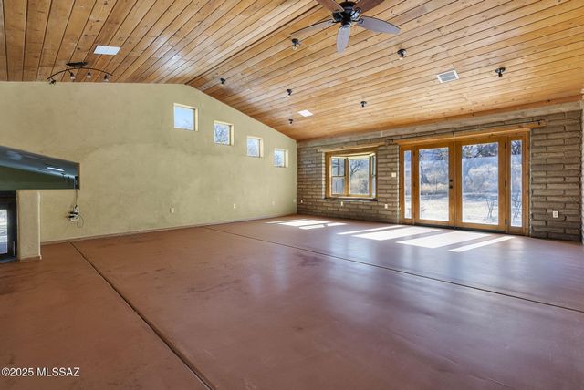 450 Costello Lane, Patagonia, AZ 85624