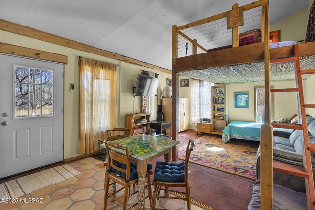 450 Costello Lane, Patagonia, AZ 85624