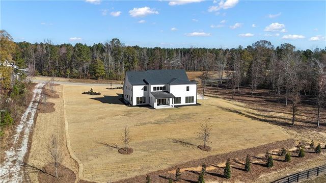 130 Grace Hope Drive, Brooks, GA 30205