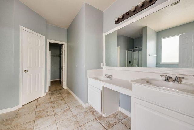 851 Grant Street, Burleson, TX 76028