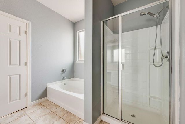 851 Grant Street, Burleson, TX 76028