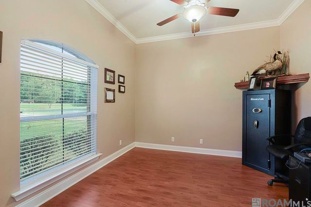 49163 La Hwy 22, St Amant, LA 70774