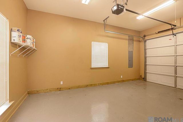 49163 La Hwy 22, St Amant, LA 70774