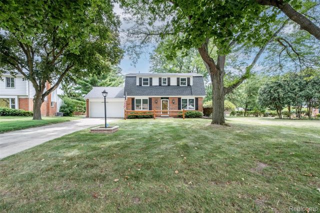 30180 Northgate Drive, Southfield, MI 48076