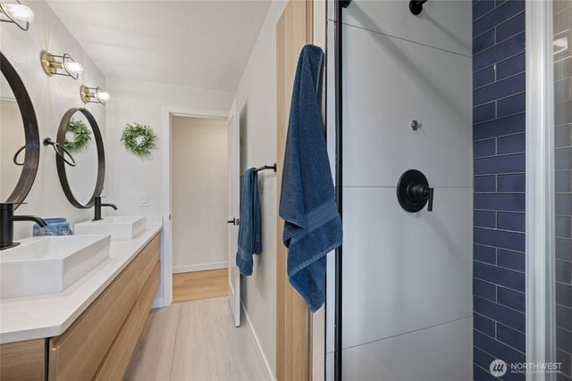 4503 Sunset Drive W, University Place, WA 98466