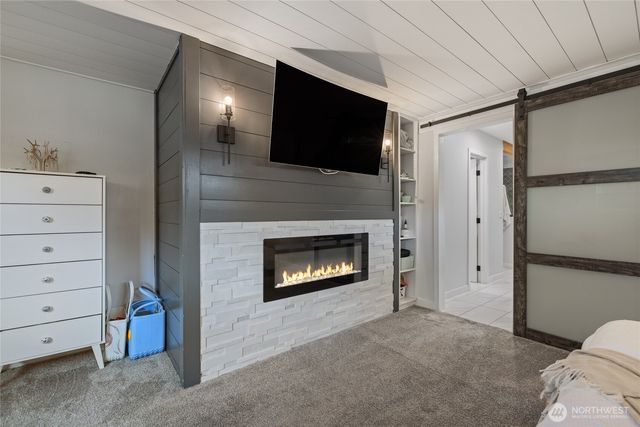 4503 Sunset Drive W, University Place, WA 98466