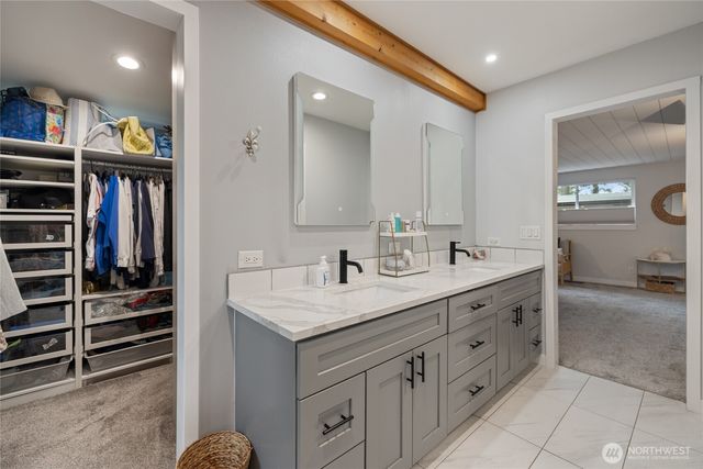 4503 Sunset Drive W, University Place, WA 98466