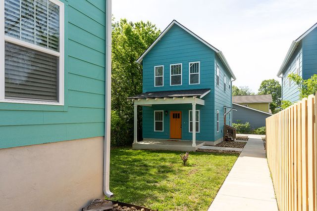21 W 5th Street, Fayetteville, AR 72701