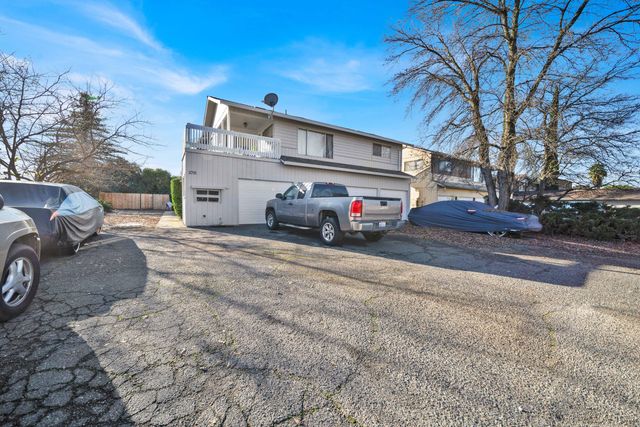 1091 Del Sol Place, Redding, CA 96002