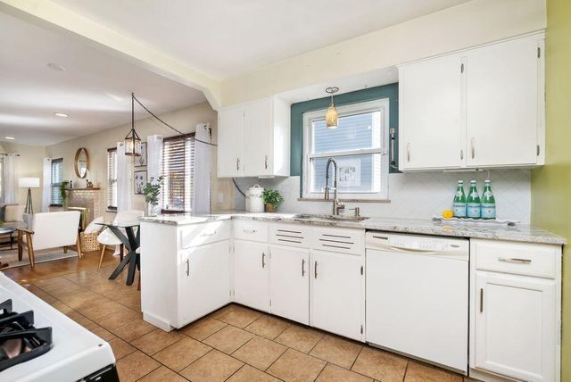 457 Guernsey Avenue, Columbus, OH 43204