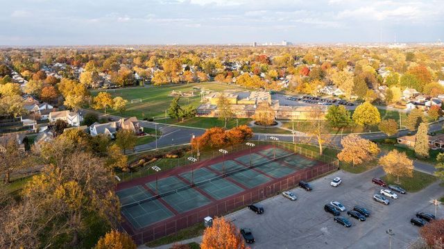 457 Guernsey Avenue, Columbus, OH 43204