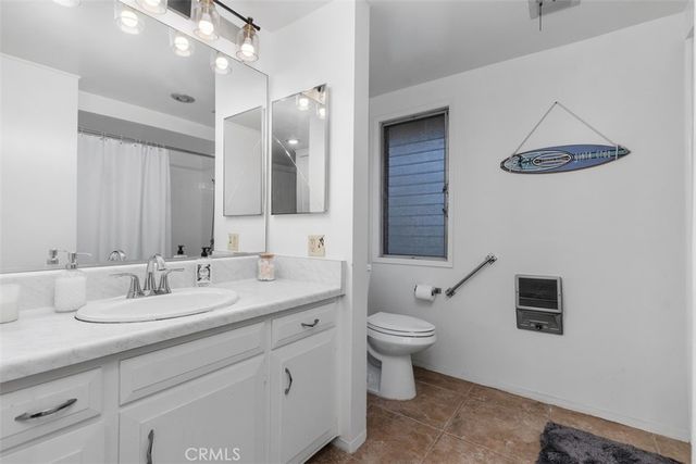 100 Via Estrada O, Laguna Woods, CA 92637