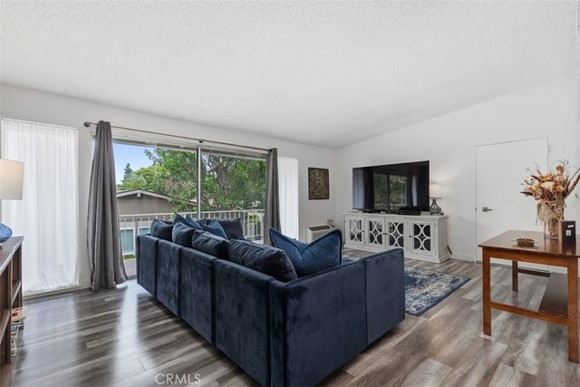 100 Via Estrada O, Laguna Woods, CA 92637