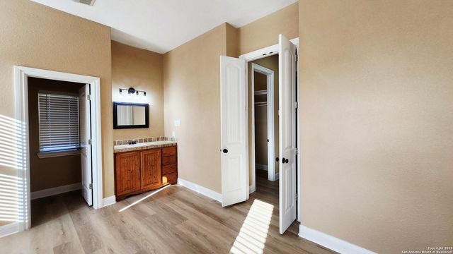 26122 Hootananny, San Antonio, TX 78260
