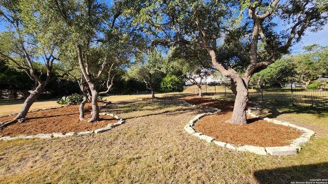 26122 Hootananny, San Antonio, TX 78260