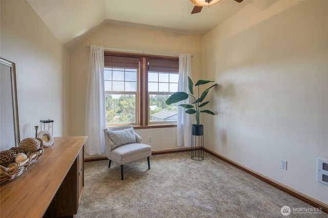 144 Sand Dune Avenue SW, Ocean Shores, WA 98569