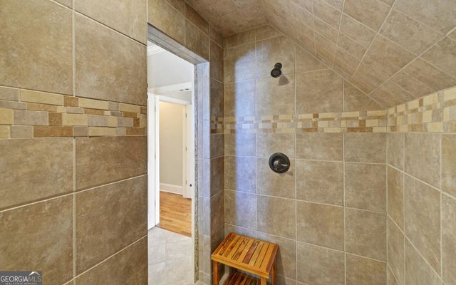 60 Browns Lane Road, Hartwell, GA 30643