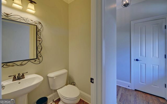 60 Browns Lane Road, Hartwell, GA 30643