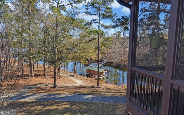 60 Browns Lane Road, Hartwell, GA 30643