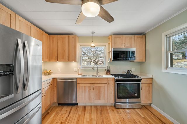 123 Berlin Street, Barre City, VT 05641