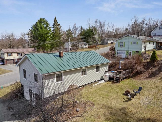 123 Berlin Street, Barre City, VT 05641